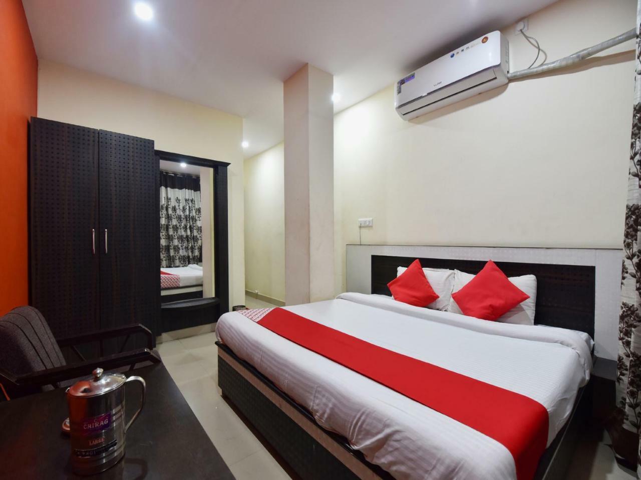 Oyo 28027 Hotel Dhruv Mandi Kültér fotó